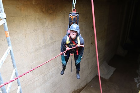 Confined Space Cleaning 2